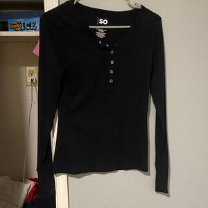 SO Black Long-Sleeve Henley Top with snaps ribbed